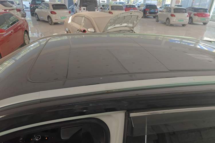 Used CHANGAN OSHAN Z6 New Energy 2023 ZhiDian iDD 150KM Flagship PLUS Roof