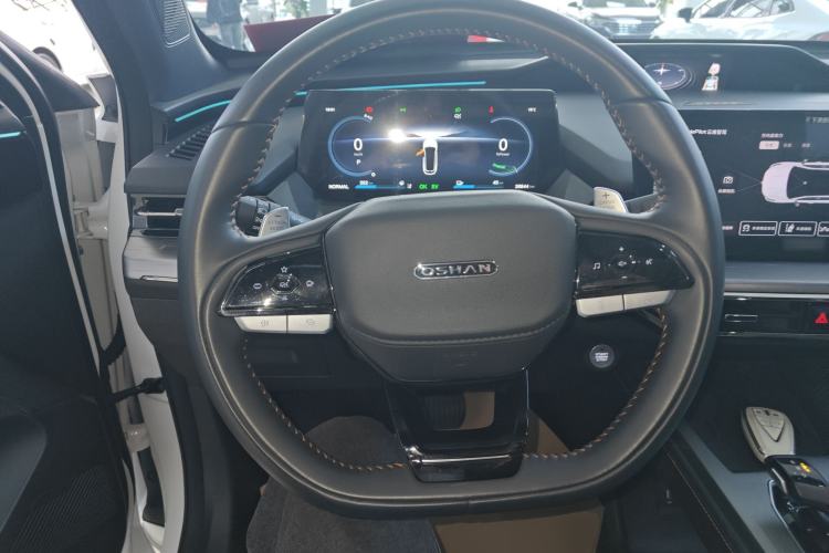 Used CHANGAN OSHAN Z6 New Energy 2023 ZhiDian iDD 150KM Flagship PLUS Steering Wheel