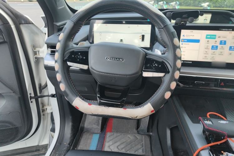 Used CHANGAN OSHAN Z6 New Energy 2023 ZhiDian iDD 150KM Flagship PLUS Steering Wheel