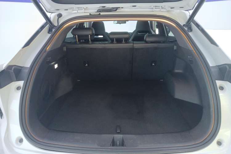 Used CHANGAN OSHAN Z6 New Energy 2023 ZhiDian iDD 150KM Flagship PLUS Trunk