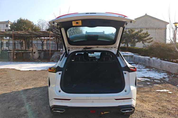 Used CHANGAN OSHAN Z6 New Energy 2023 ZhiDian iDD 150KM Flagship PLUS Trunk