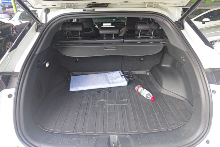 Used CHANGAN OSHAN Z6 New Energy 2023 ZhiDian iDD 150KM Flagship PLUS Smart Parking Edition Trunk