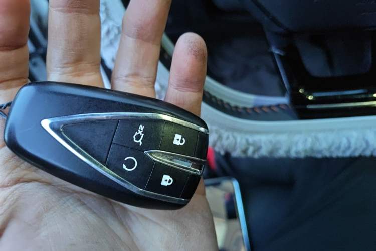 Used CHANGAN OSHAN Z6 New Energy 2023 ZhiDian iDD 150KM Flagship PLUS Vehicle Key