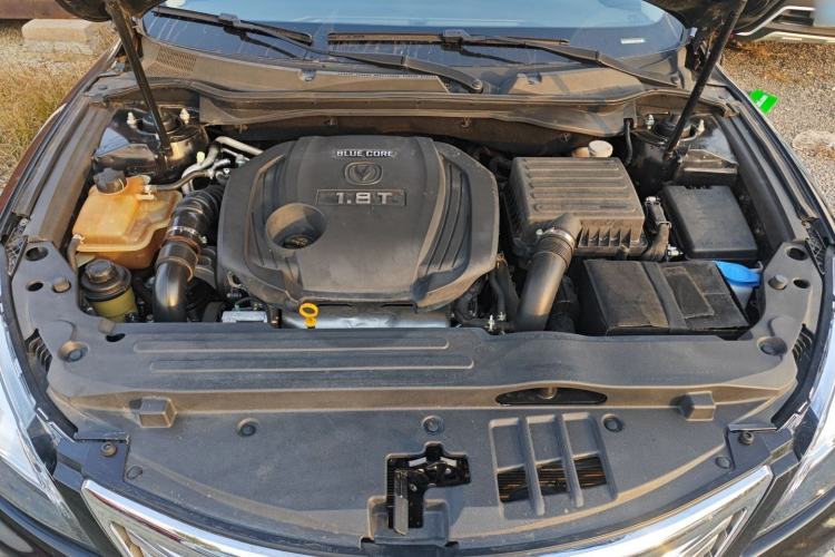 Used CHANGAN Raeton 2014 1.8T Automatic Flagship Anniversary Edition China IV Standard Engine Bay
