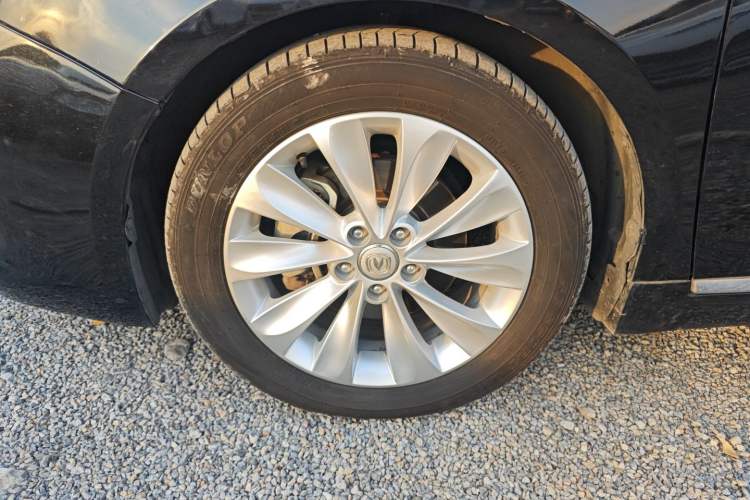 Used CHANGAN Raeton 2014 1.8T Automatic Flagship Anniversary Edition China IV Standard Left Front Wheel Hub