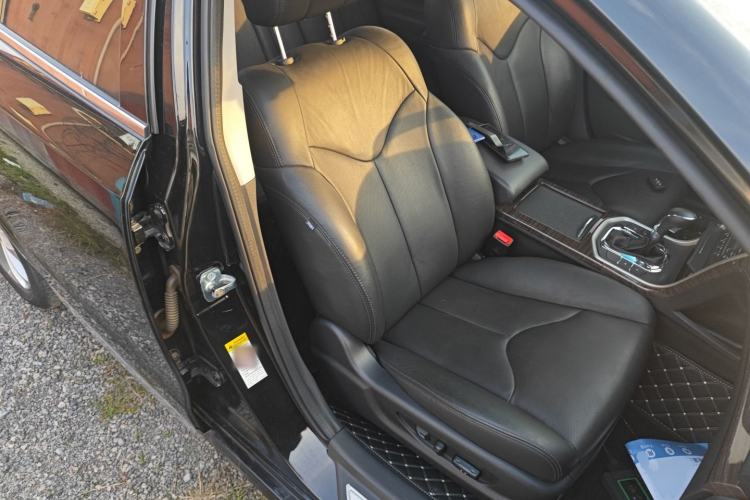 Used CHANGAN Raeton 2014 1.8T Automatic Flagship Anniversary Edition China IV Standard Right Front Seat