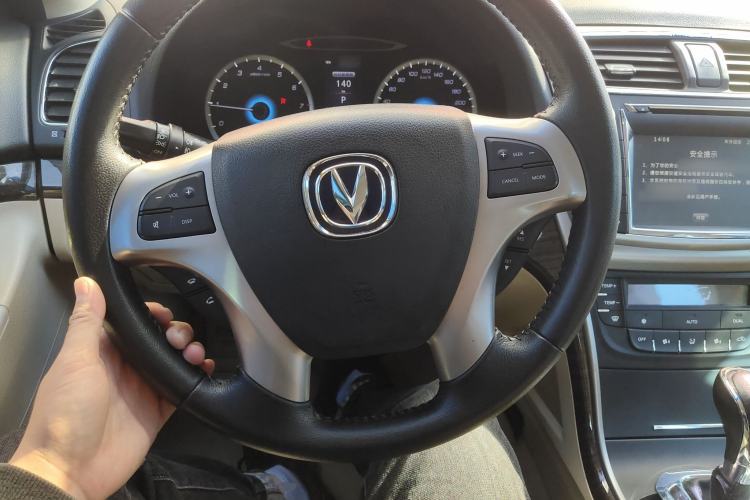 Used CHANGAN Raeton 2013 1.8T Automatic Prestige Model China IV Standard Steering Wheel