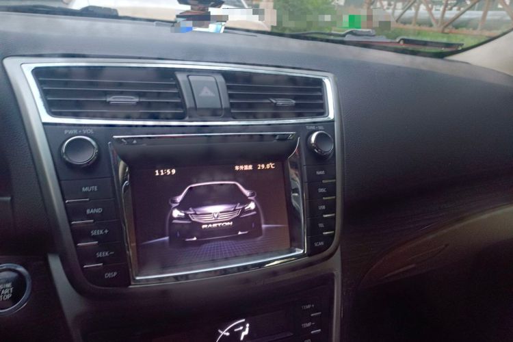 Used CHANGAN Raeton 2013 1.8T Automatic Prestige Model China V Standard Audio And AC Panel