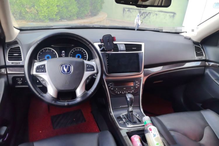 Used CHANGAN Raeton 2013 1.8T Automatic Flagship Model China IV Standard Center Console