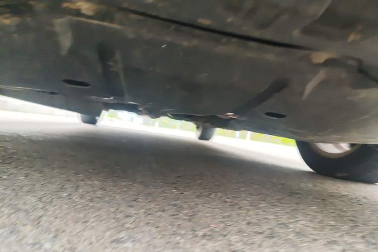 Used CHANGAN Raeton 2013 1.8T Automatic Prestige Model Chassis Front