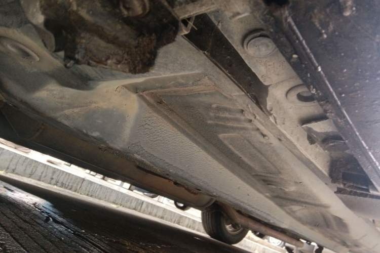 Used CHANGAN Raeton 2013 1.8T Automatic Elite Model China IV Standard Chassis Front Left