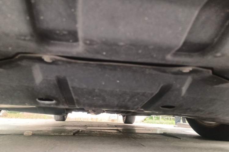 Used CHANGAN Raeton 2013 1.8T Automatic Flagship Model China IV Standard Chassis Front