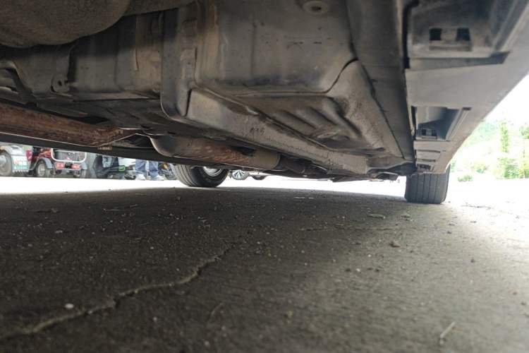 Used CHANGAN Raeton 2013 1.8T Automatic Elite Model China IV Standard Chassis Rear Right