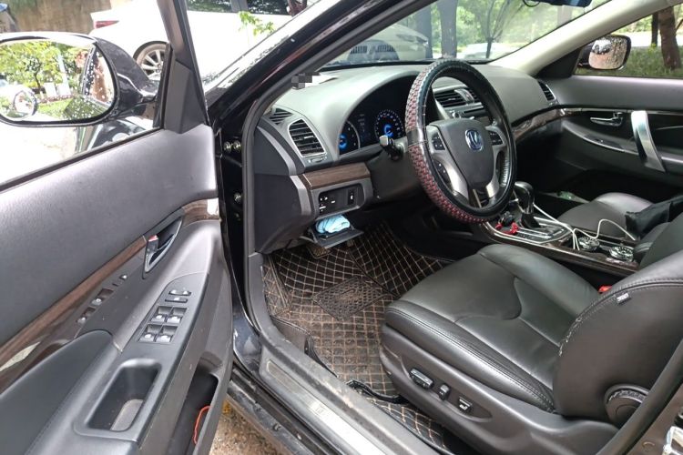 Used CHANGAN Raeton 2013 1.8T Automatic Flagship Model China IV Standard Driver Seat