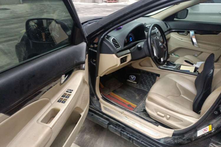 Used CHANGAN Raeton 2013 1.8T Automatic Prestige Model China IV Standard Driver Seat