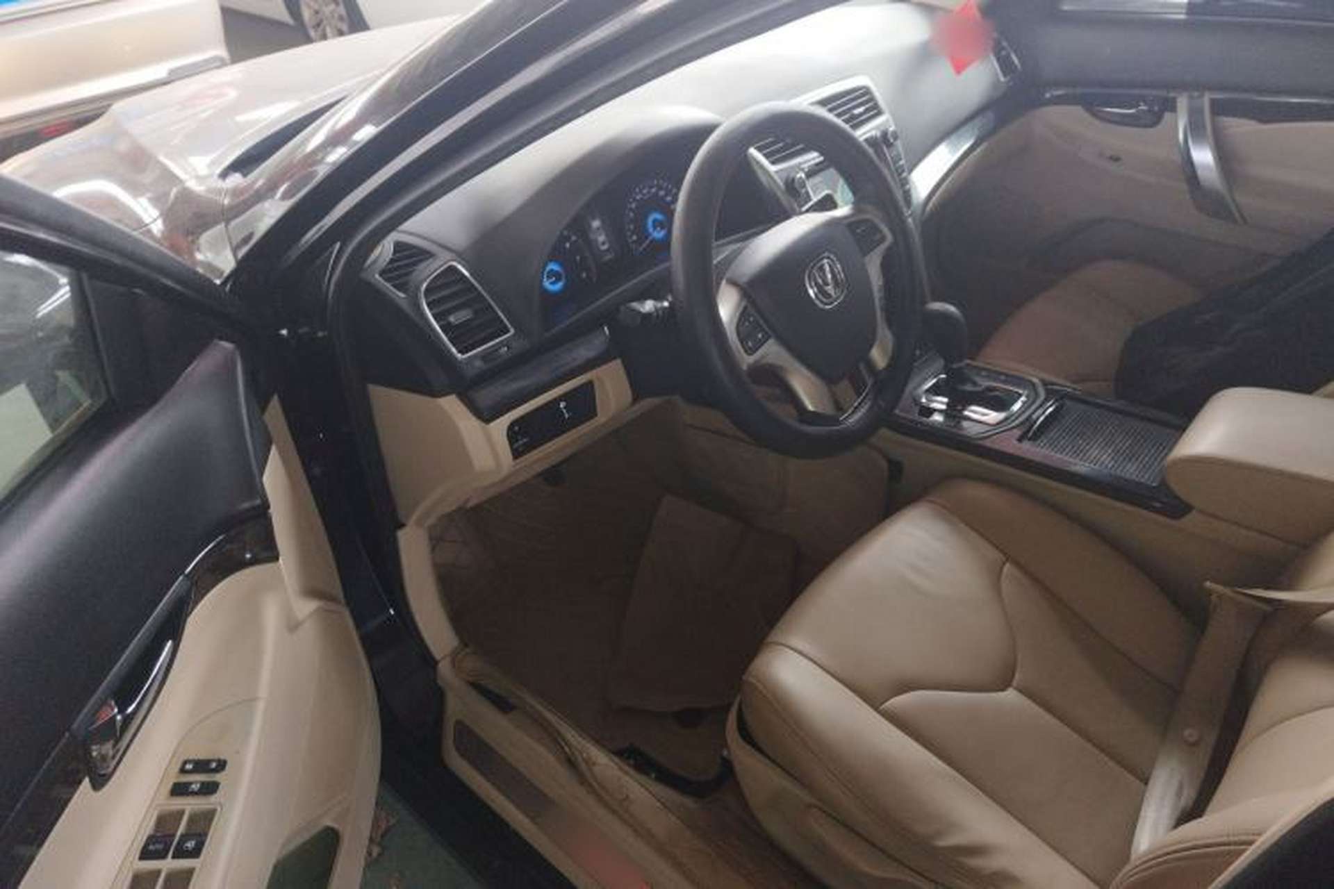 Used CHANGAN Raeton 2013 1.8T Automatic Elite Model China IV Standard Driver Seat