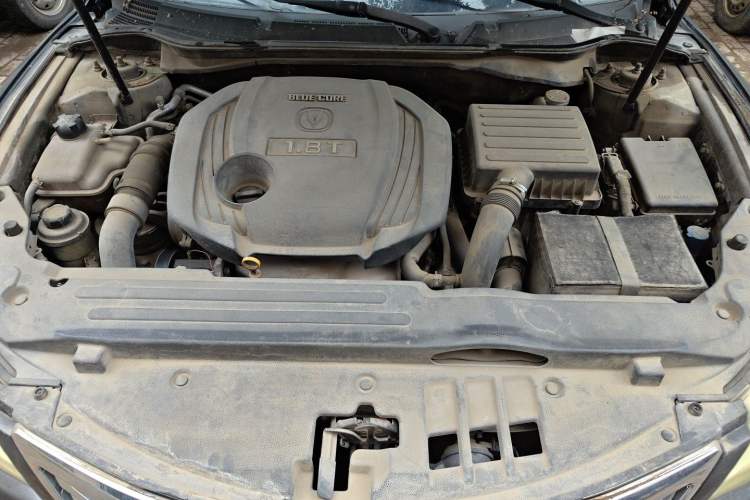 Used CHANGAN Raeton 2013 1.8T Automatic Prestige Model China V Standard Engine Bay