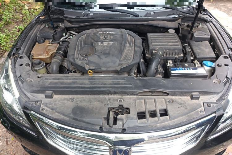 Used CHANGAN Raeton 2013 1.8T Automatic Flagship Model China IV Standard Engine Bay