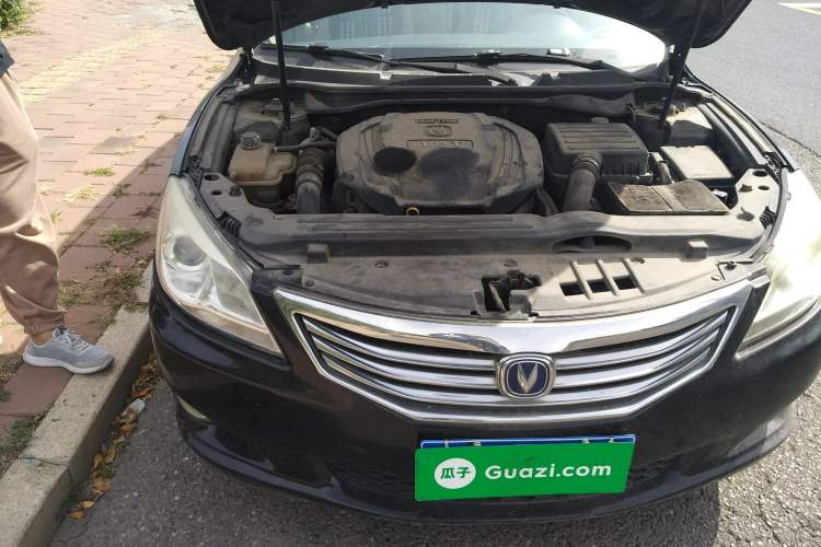 Used CHANGAN Raeton 2013 1.8T Automatic Elite Model China V Standard Engine Bay Right