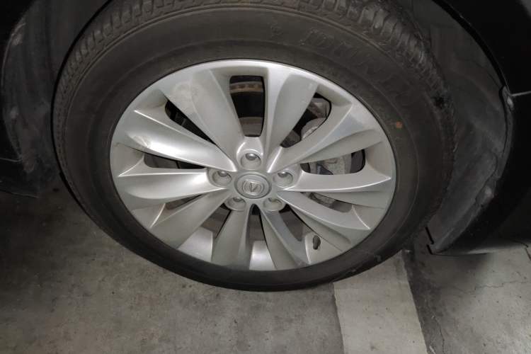 Used CHANGAN Raeton 2013 1.8T Automatic Prestige Model China IV Standard Exterior 7