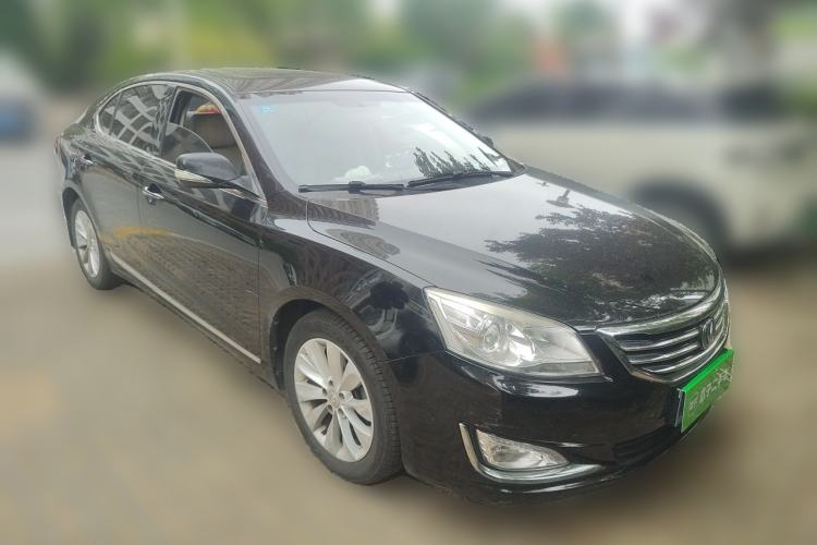 Used CHANGAN Raeton 2013 1.8T Automatic Prestige Model China IV Standard Front Right 45 Deg