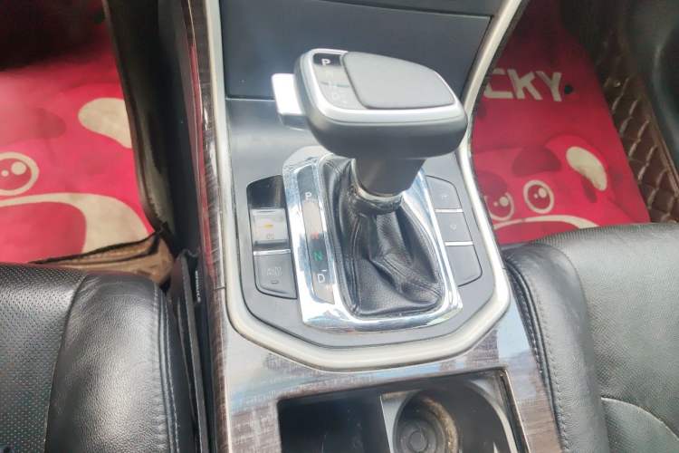 Used CHANGAN Raeton 2013 1.8T Automatic Prestige Model Gear Lever