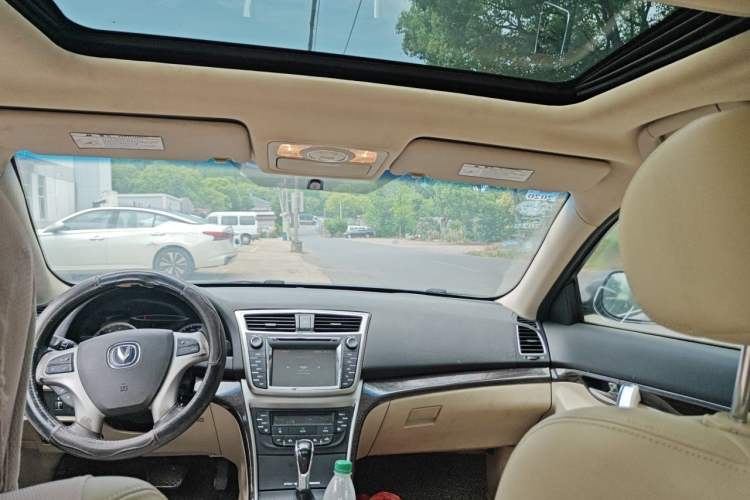 Used CHANGAN Raeton 2013 1.8T Automatic Elite Model China IV Standard Headliner