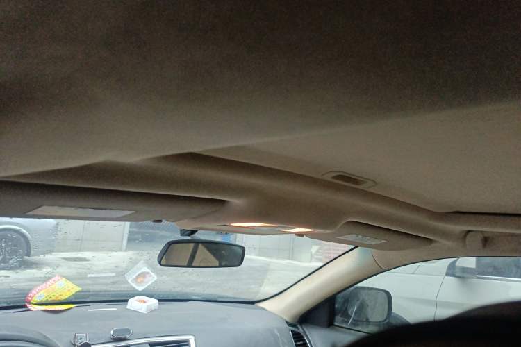 Used CHANGAN Raeton 2013 1.8T Automatic Prestige Model China IV Standard Headliner