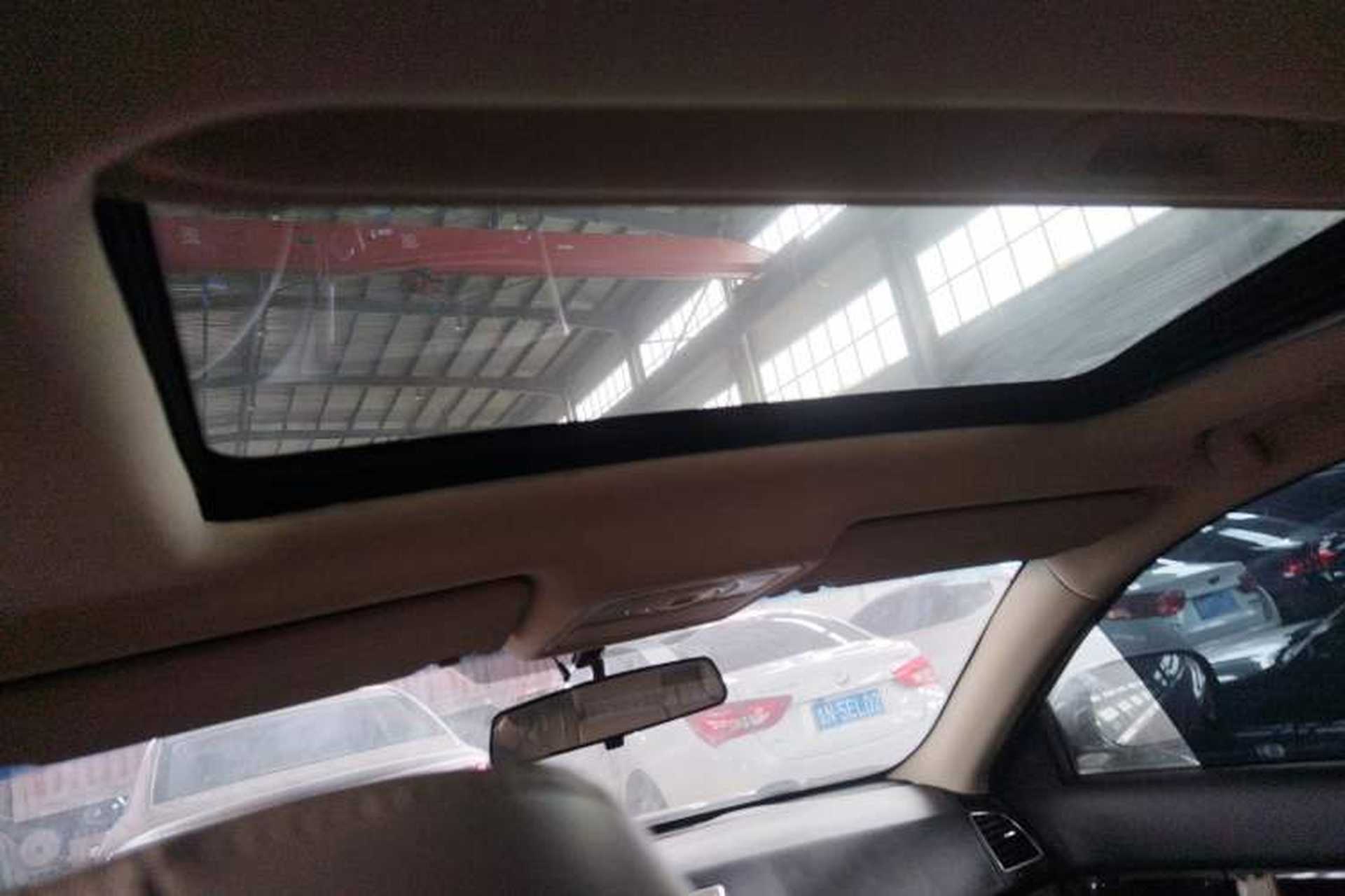 Used CHANGAN Raeton 2013 1.8T Automatic Elite Model China IV Standard Headliner