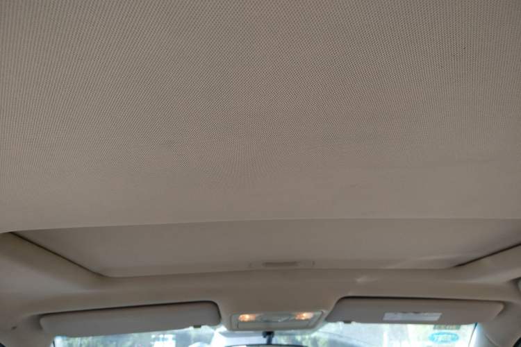 Used CHANGAN Raeton 2013 1.8T Automatic Elite Model China V Standard Headliner