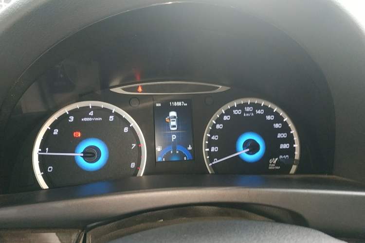 Used CHANGAN Raeton 2013 1.8T Automatic Prestige Model China IV Standard Instrument Cluster