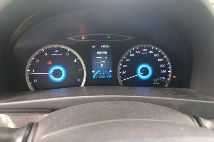 Used CHANGAN Raeton 2013 1.8T Automatic Flagship Model China IV Standard Instrument Cluster
