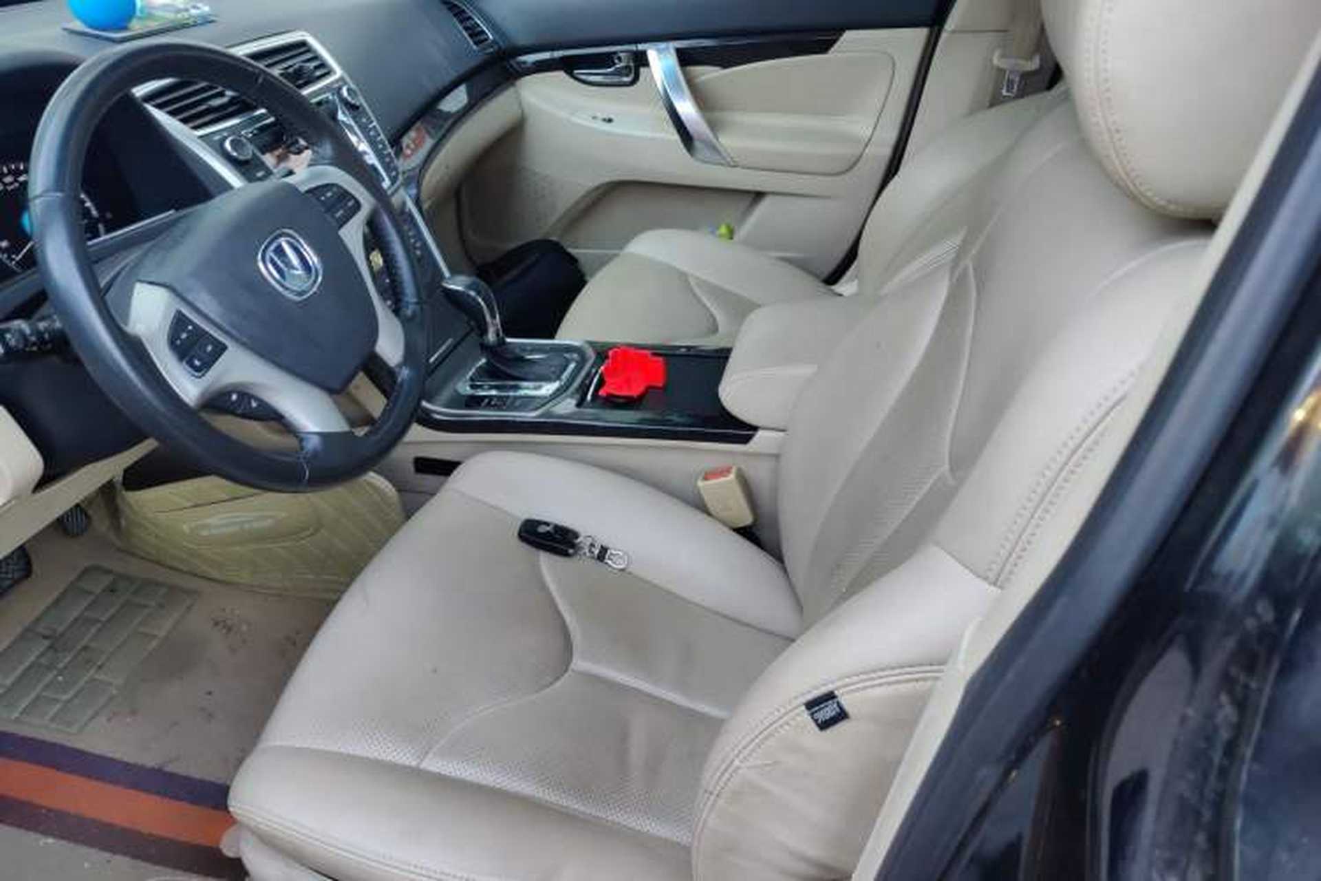 Used CHANGAN Raeton 2013 1.8T Automatic Prestige Model China IV Standard Left Front Seat