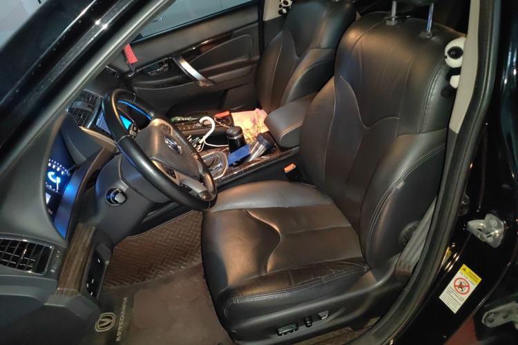 Used CHANGAN Raeton 2013 1.8T Automatic Prestige Model China IV Standard Left Front Seat