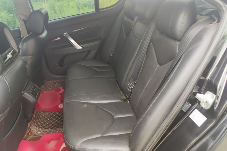 Used CHANGAN Raeton 2013 1.8T Automatic Prestige Model Left Rear Seat
