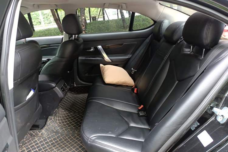 Used CHANGAN Raeton 2013 1.8T Automatic Flagship Model China IV Standard Left Rear Seat