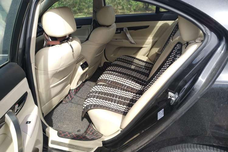 Used CHANGAN Raeton 2013 1.8T Automatic Elite Model China V Standard Left Rear Seat