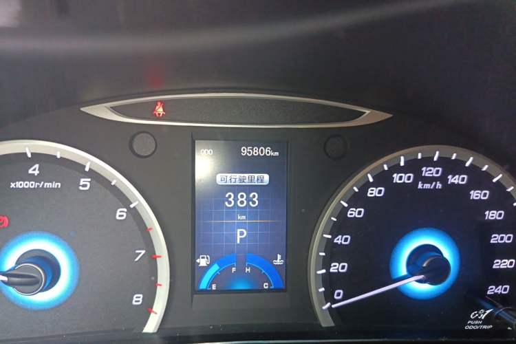 Used CHANGAN Raeton 2013 1.8T Automatic Flagship Model China IV Standard Odometer Close Up