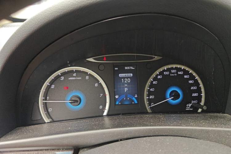 Used CHANGAN Raeton 2013 1.8T Automatic Elite Model China IV Standard Odometer Close Up