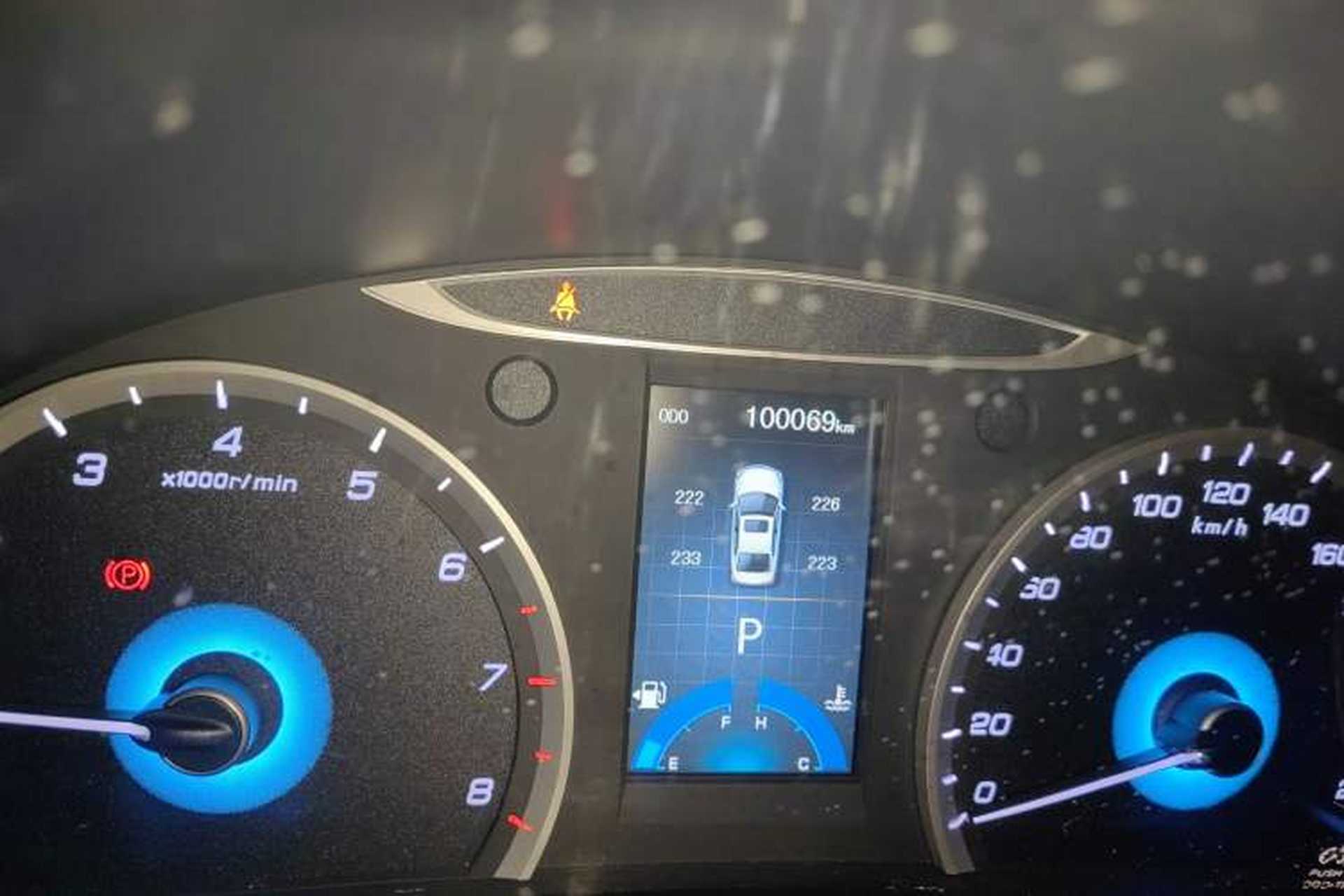 Used CHANGAN Raeton 2013 1.8T Automatic Prestige Model China IV Standard Odometer Close Up