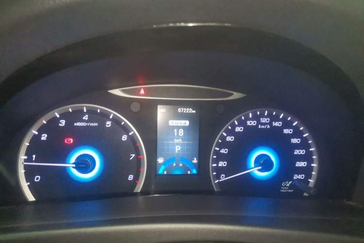 Used CHANGAN Raeton 2013 1.8T Automatic Prestige Model China IV Standard Odometer Close Up