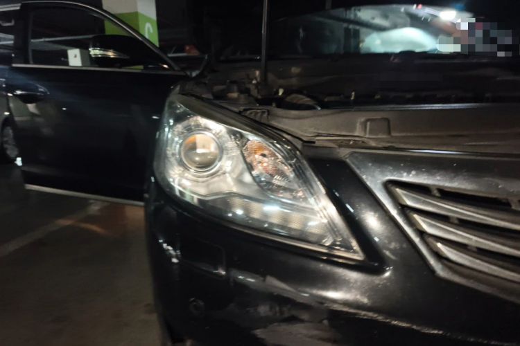 Used CHANGAN Raeton 2013 1.8T Automatic Prestige Model Right Front Headlight