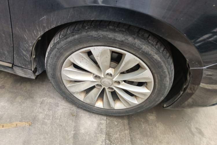 Used CHANGAN Raeton 2013 1.8T Automatic Prestige Model China IV Standard Right Front Wheel Hub
