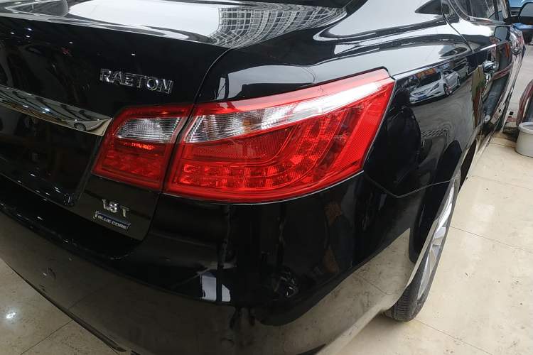 Used CHANGAN Raeton 2013 1.8T Automatic Prestige Model China IV Standard Right Rear Taillight