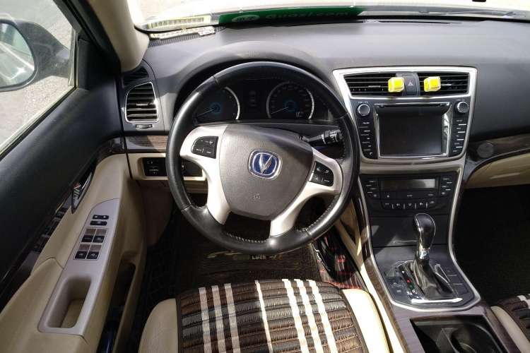 Used CHANGAN Raeton 2013 1.8T Automatic Elite Model China V Standard Steering Wheel