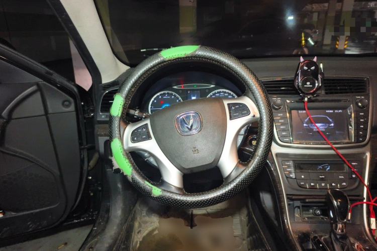 Used CHANGAN Raeton 2013 1.8T Automatic Prestige Model Steering Wheel