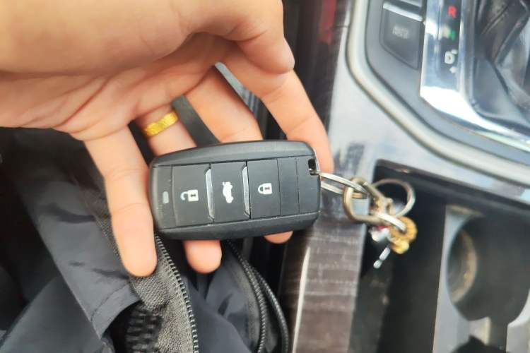 Used CHANGAN Raeton 2013 1.8T Automatic Prestige Model Vehicle Key