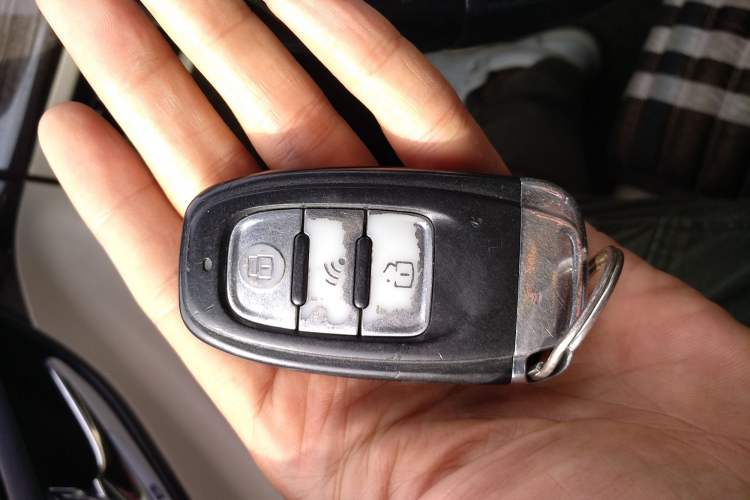 Used CHANGAN Raeton 2013 1.8T Automatic Elite Model China V Standard Vehicle Key