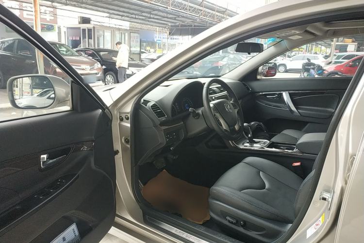 Used CHANGAN Raeton 2013 1.8T Automatic Prestige Model China IV Standard Driver Seat