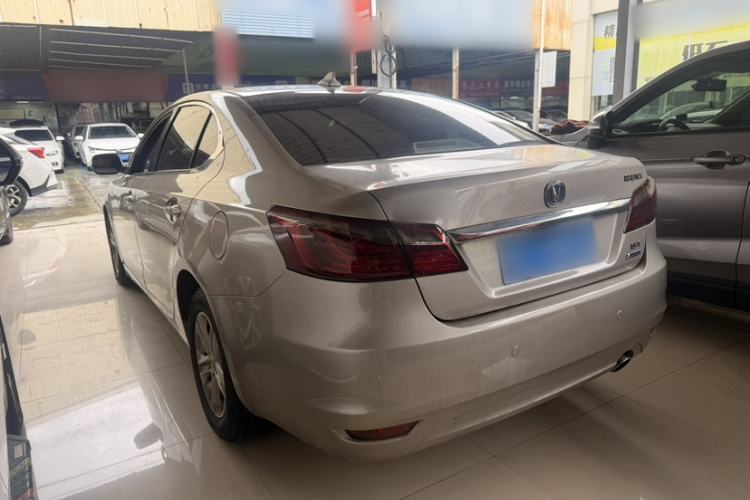 Used CHANGAN Raeton 2013 1.8T Automatic Elite Model China V Standard Exterior 3